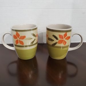 Mulberry Home Collection mugs set